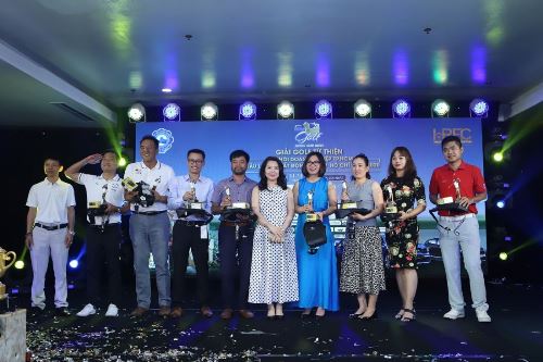 Giải Golf từ thiện HUBA & HREC 2020 quyên góp hơn hai tỷ đồng gây quỹ cho miền Trung